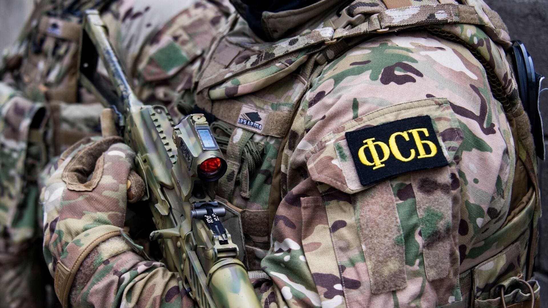ФСБ заявила о задержании в Крыму россиянина, готовившего теракт в Военно-морском госпитале Минобороны